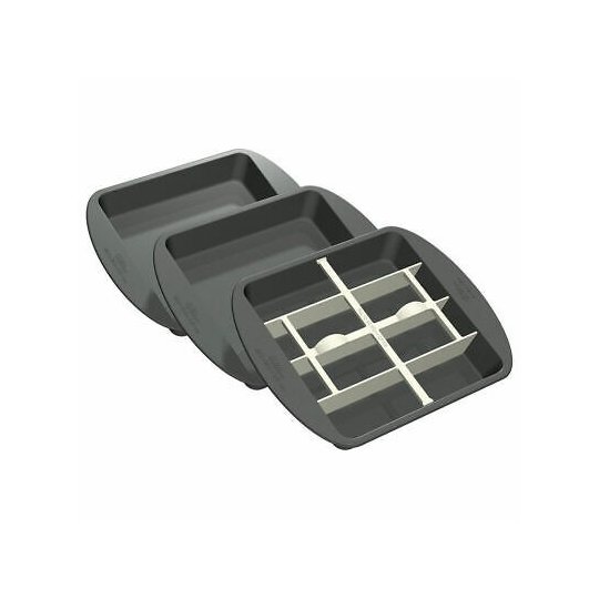 Wilton Square Checkerboard Rainbow Pan Set | Discontinued