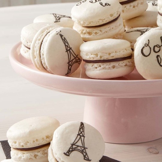 Wilton FoodWriter Fine & Bold Tip Black Edible Markers (Set of 2) | Wilton Party Supplies