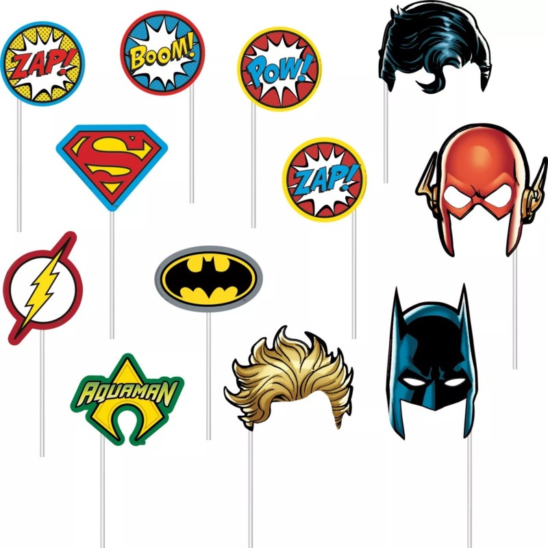 Justice League Scene Setter & Photo Props | Justice League Party Supplies