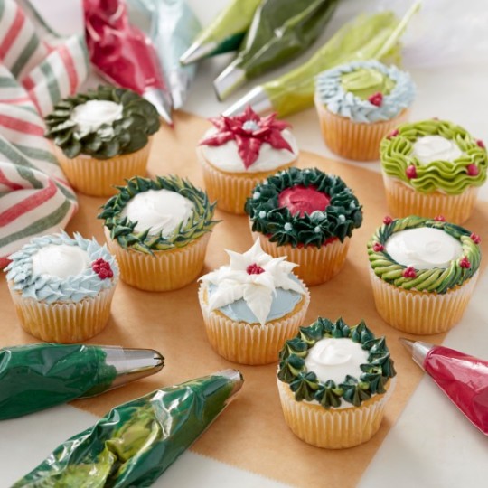 Wilton Burgundy Icing Colour 1oz