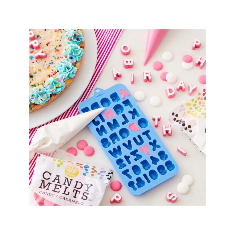 Wilton Bright Pink Candy Melts