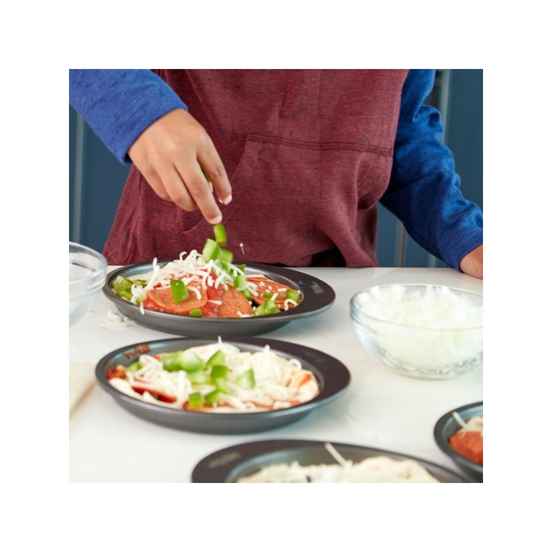 Wilton 5 Layer Cake Pan Set