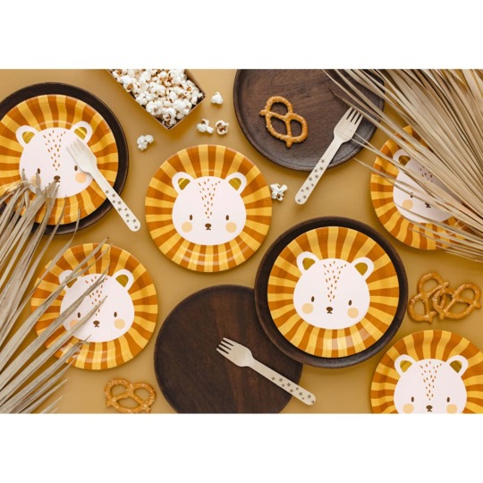 Circus Lion Large Paper Plates (Pack of 6)