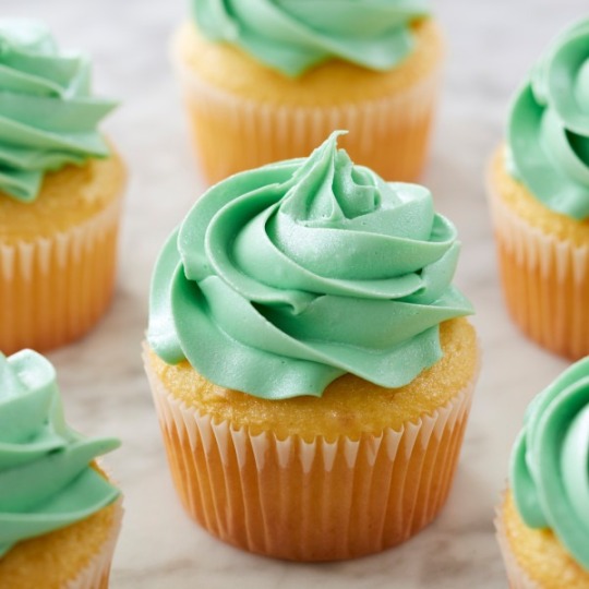 Wilton Metallic Silver Edible Glitter Spray