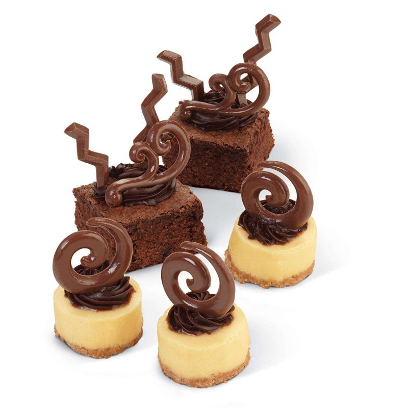 Wilton Candy & Chocolate Mold Set | Wilton Party Supplies