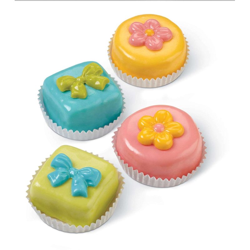 Wilton Candy & Chocolate Mold Set | Wilton Party Supplies