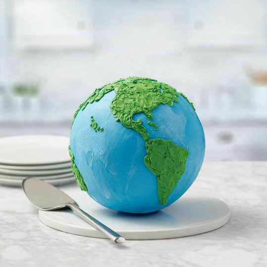 Wilton 3D Large Ball Cake Tin | Wilton Party Supplies